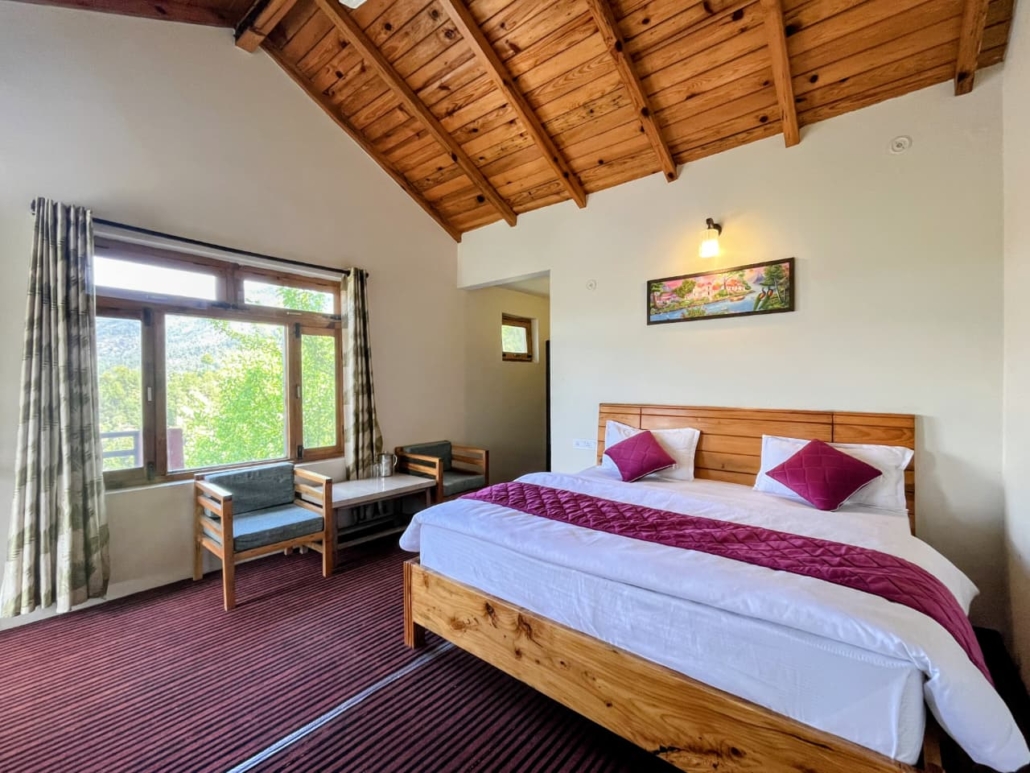 Mukteshwar Oak Essesse Room5
